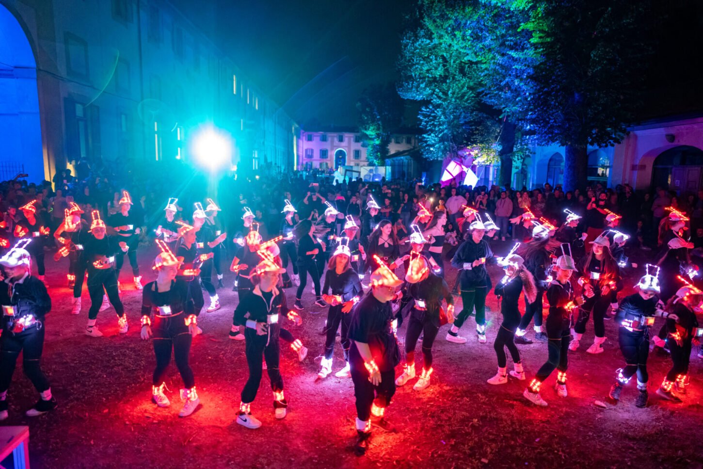 Glow Eindhoven zoekt dansers